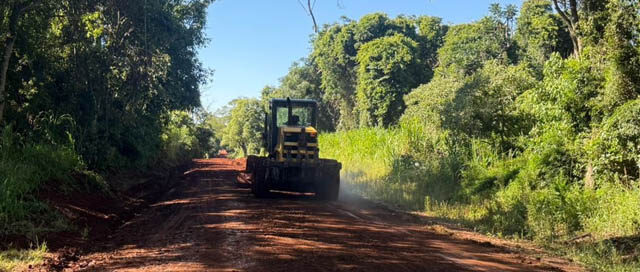 GRAL. URQUIZA: Trabajos de mejoramiento vial en el barrio Francés